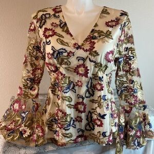 Alexia Admor~Stunning  Floral Embroidered Mesh Overlay Top~Empire Waist~Size L